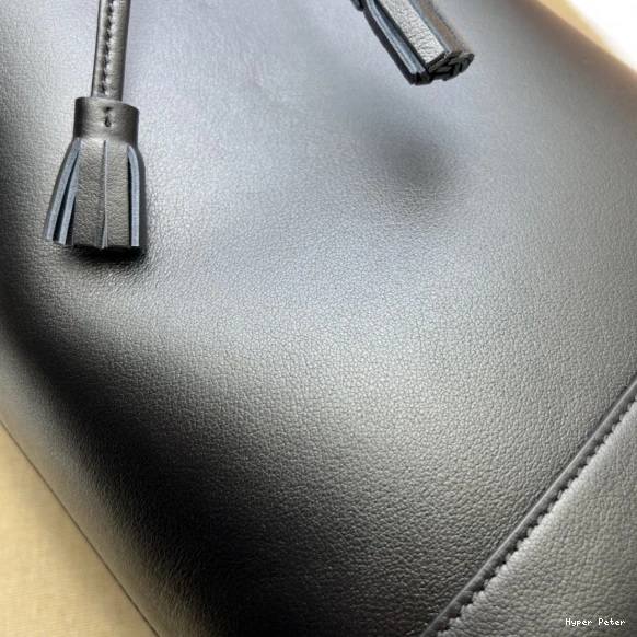 Hyperpeter Diana small bucket bag Gucci 0723